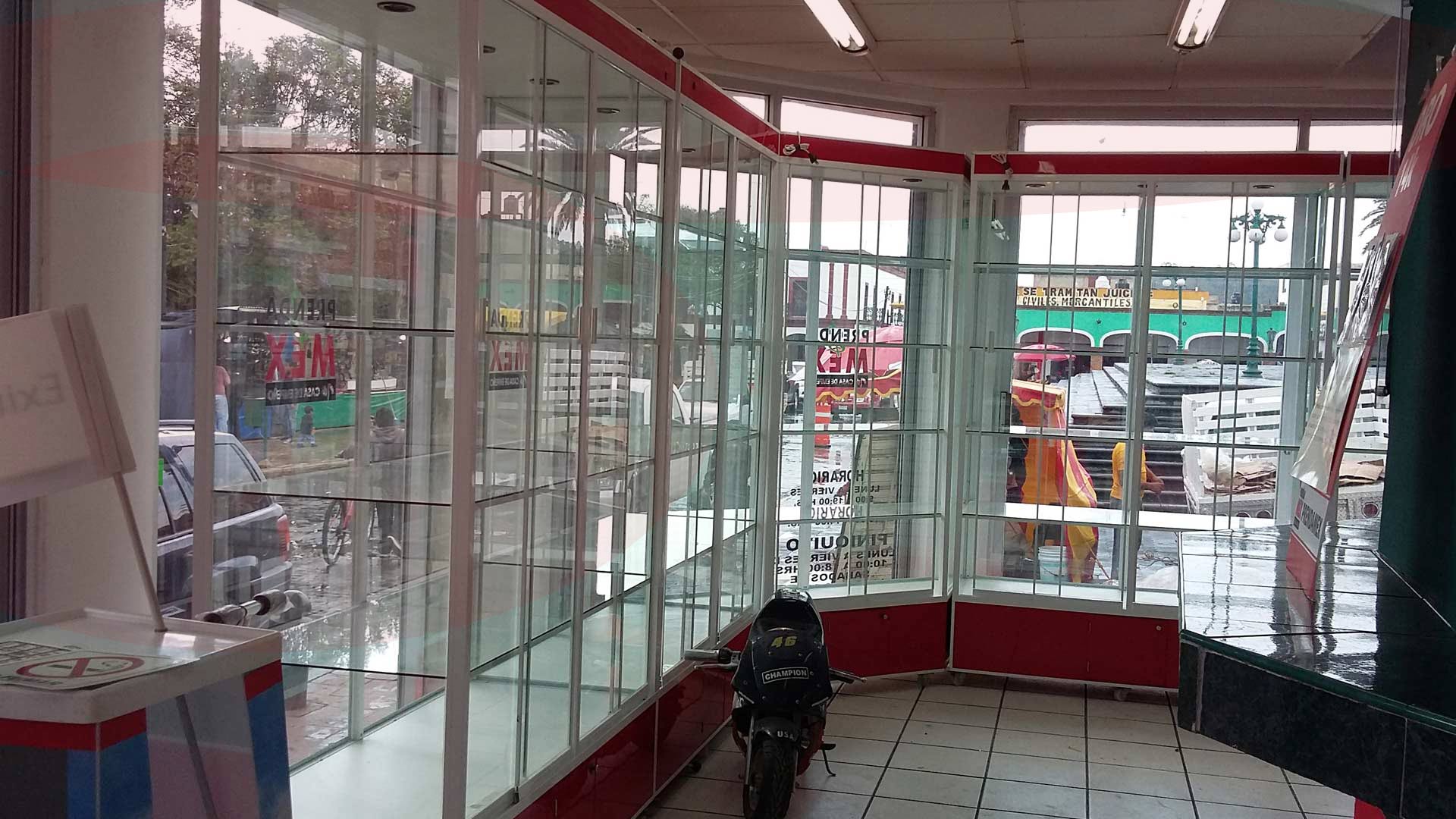 venta de display para tiendas de joyas